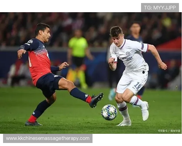 穆西亚拉防守参与度提升，本赛季表现稳健