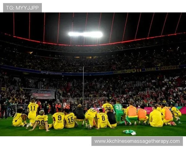 勒沃库森崛起拜仁危机，德甲霸权争夺战悬念升级！